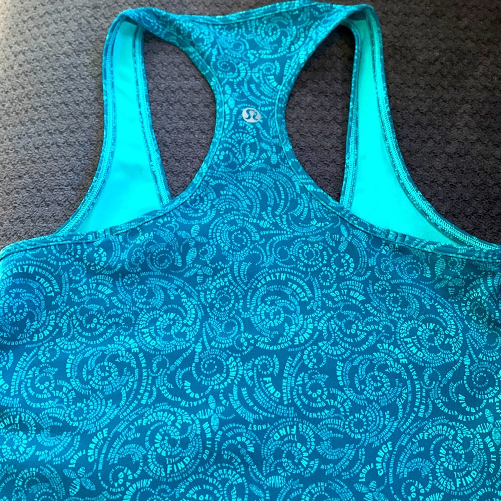 Lululemon tank